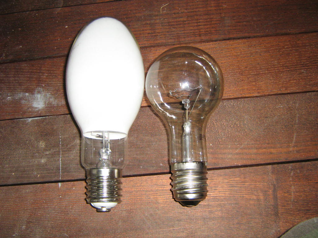 MIĘDZYRZECZ, LAMPA 296.jpg