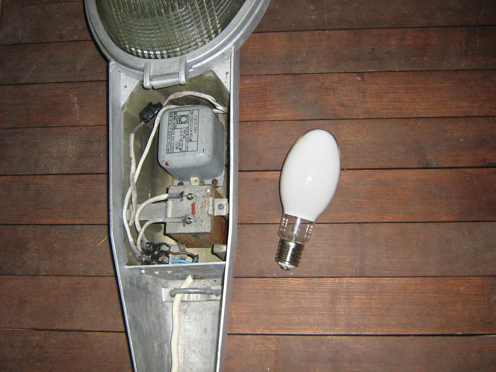 MIĘDZYRZECZ, LAMPA 293.jpg