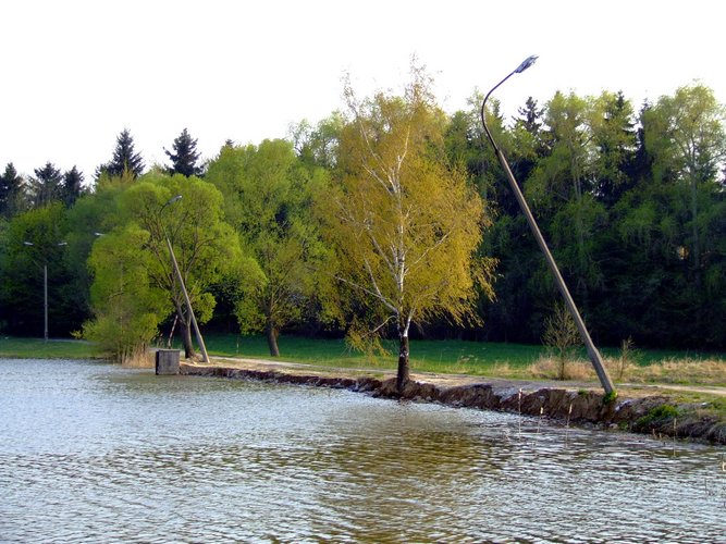latarnie nad wodą.jpg