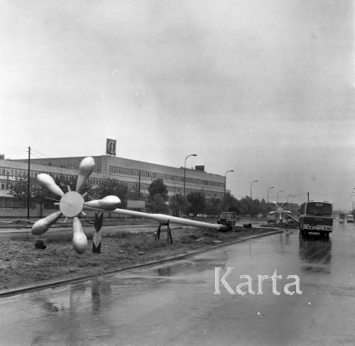 1977 Oświetlenie dla Trasy Toruńskiej.jpg