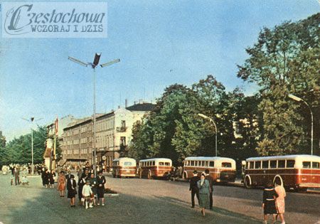 114_IIaleja_pl_bieganskiego_1970.jpg