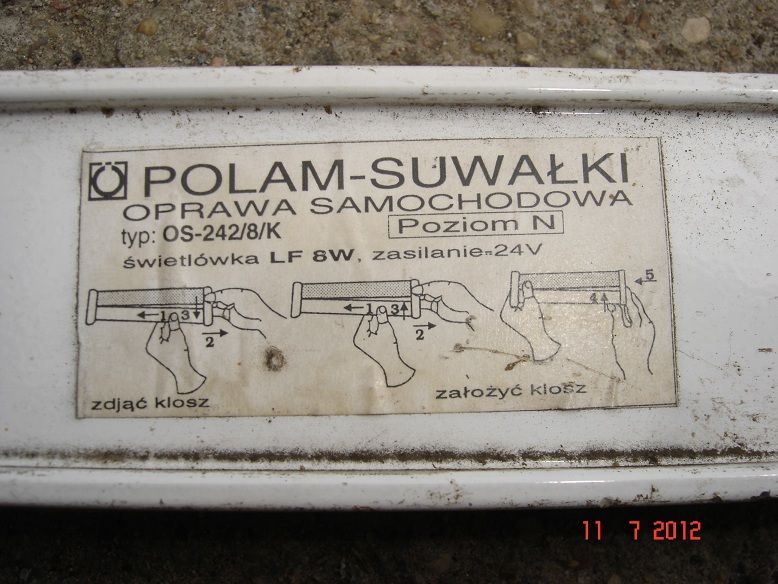 Oprawa samochodowa 24V 8W