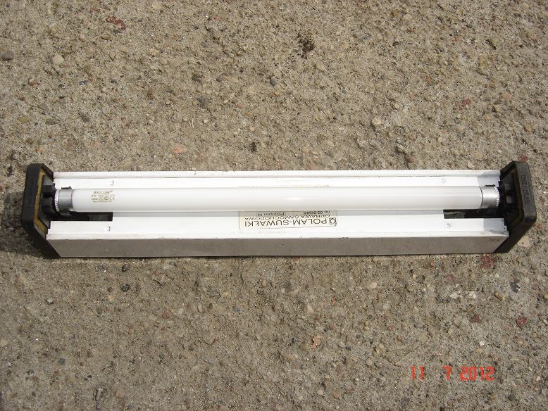 Oprawa samochodowa 24V 8W
