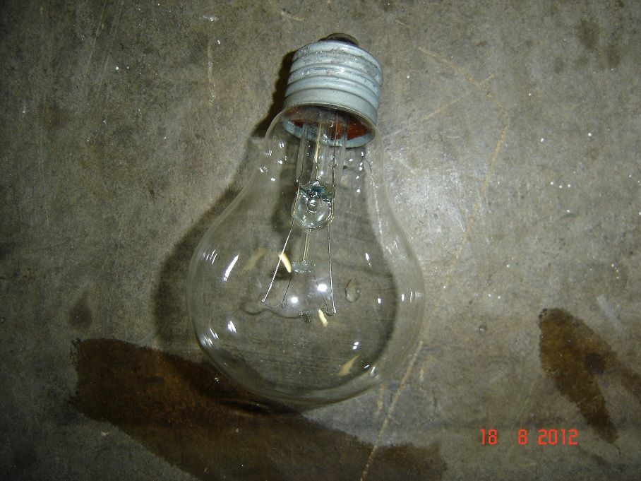 Żarówka Razno 75W