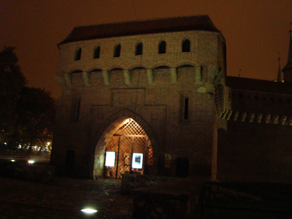 Kraków nocą listopad (14) (1024 x 768).j