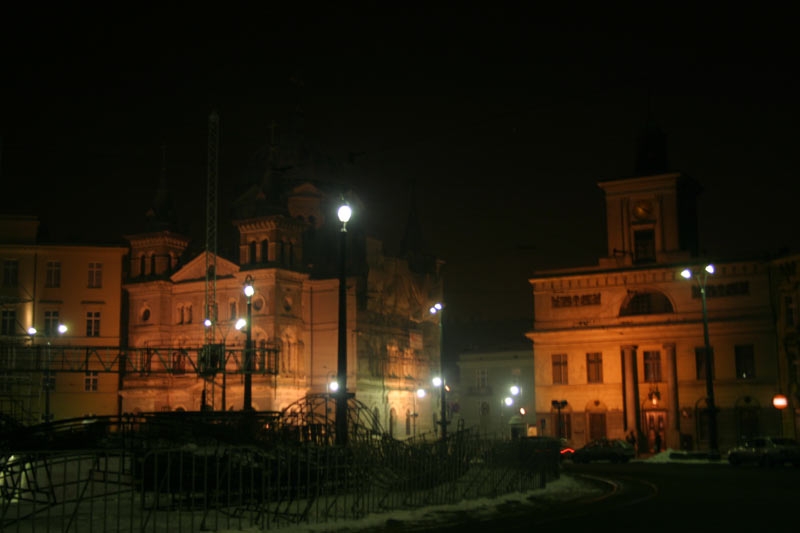 Plac Wolności i rtęciówki