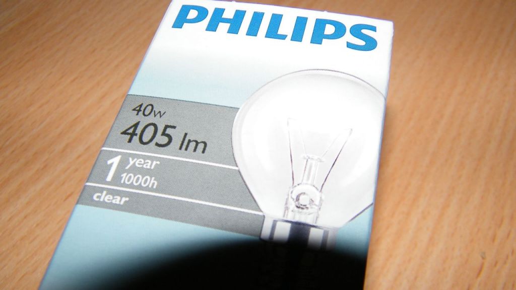 Opakowanie żarówki Philips 40W
